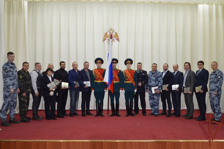 Росгвадейцам-участникам СВО вручены госнаграды 